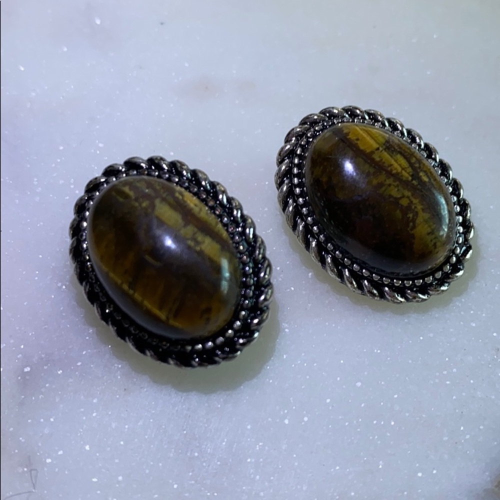Vintage Chaps silver tone Tigers Eye earrings